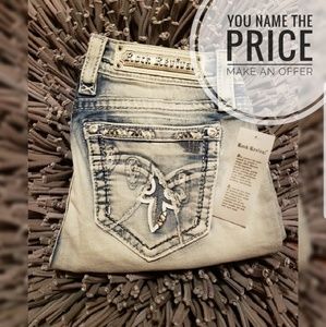 🎁 Rock Revival Jean Capris Size 27 Light Wash